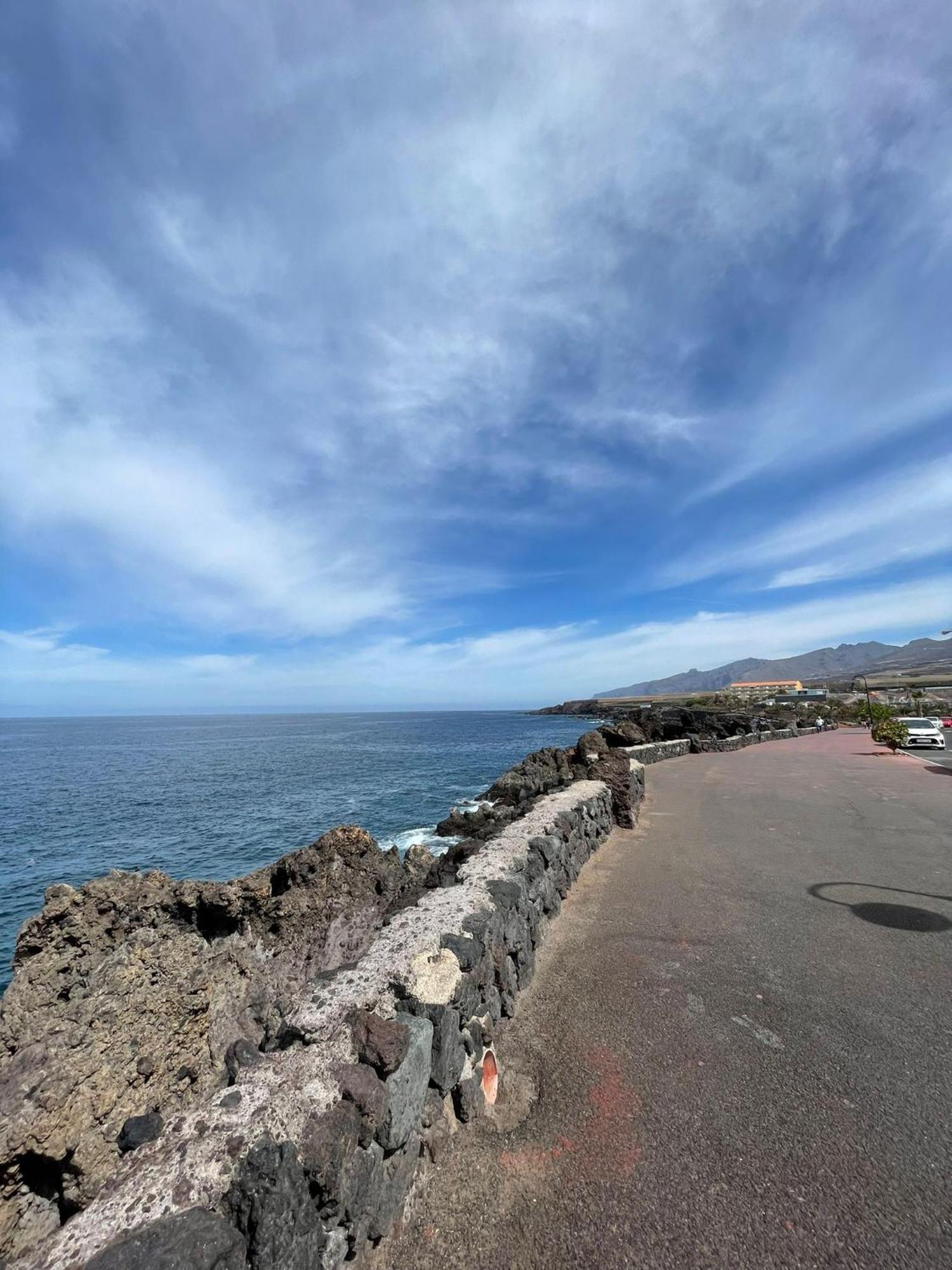 Seaside Paradise - 2 Bedroom Apartment With Ocean Views & Air Conditioning In Playa San Juan Εξωτερικό φωτογραφία